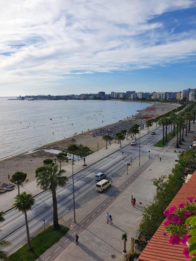 Lungomare Apartment Vlorë Екстериор снимка